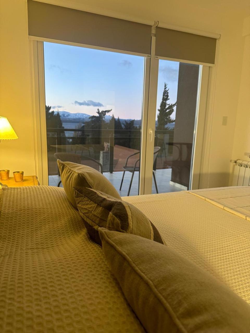 Lago1220 Apartment